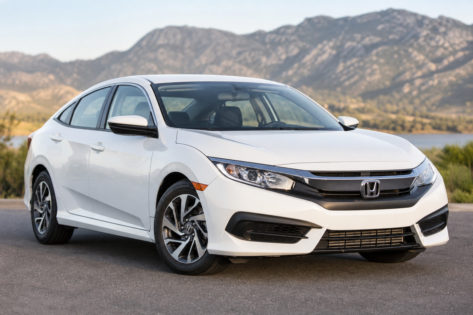 2016 White Honda Civic